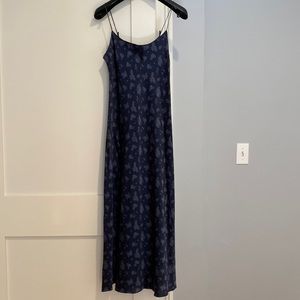 Silk dress Vince size M